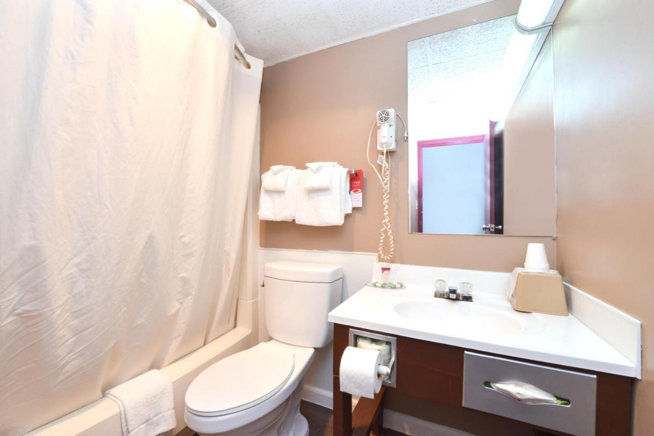 Benton Country Garden & Suites מראה חיצוני תמונה