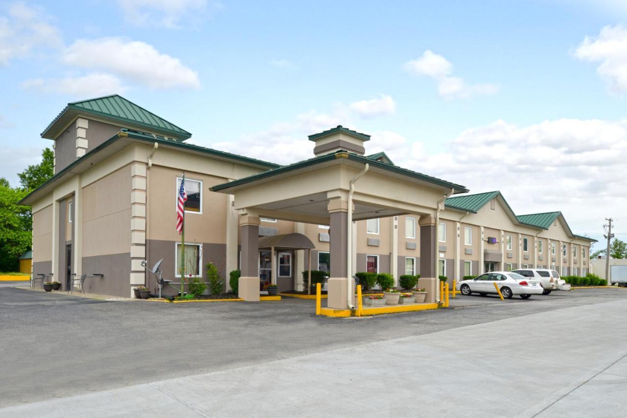 Benton Country Garden & Suites מראה חיצוני תמונה