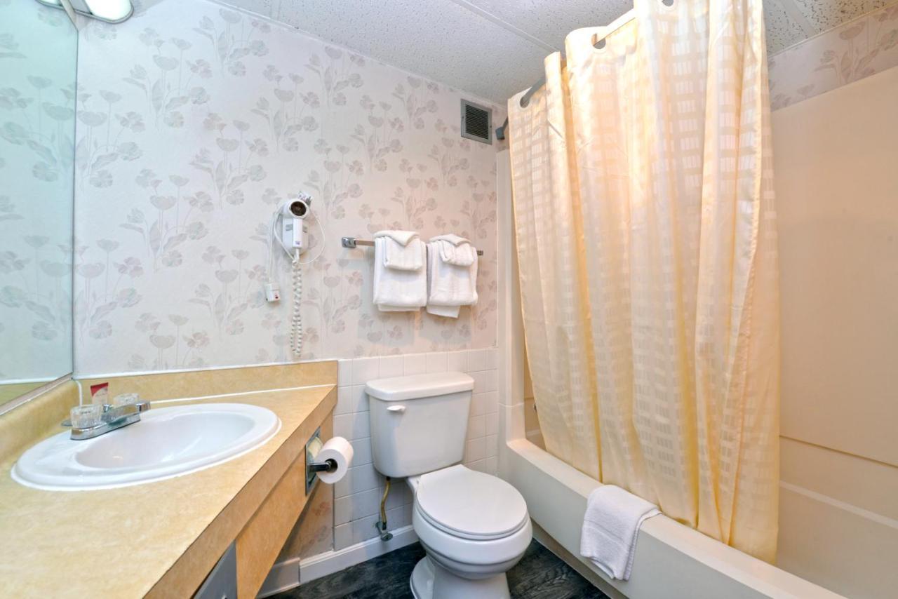 Benton Country Garden & Suites מראה חיצוני תמונה