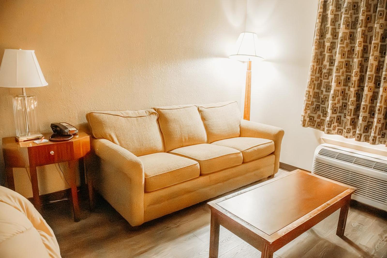 Benton Country Garden & Suites מראה חיצוני תמונה