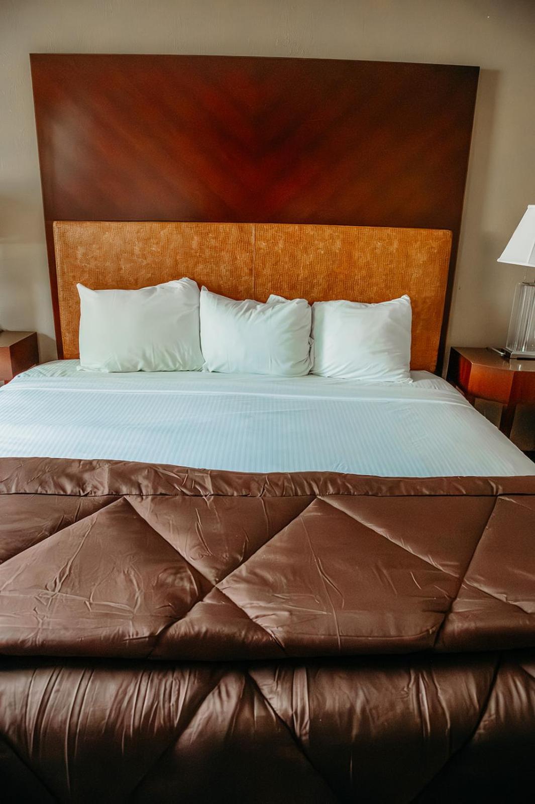 Benton Country Garden & Suites מראה חיצוני תמונה