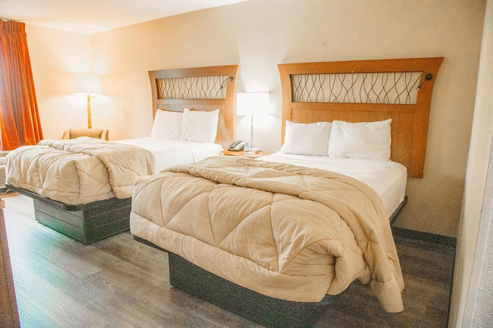 Benton Country Garden & Suites מראה חיצוני תמונה